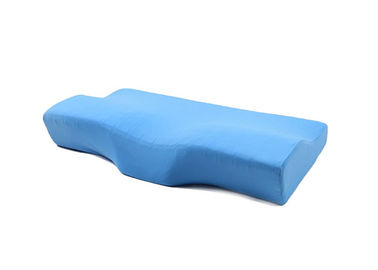 Anti cuscino russante a grandezza naturale blu della schiuma di memoria con forma della farfalla
