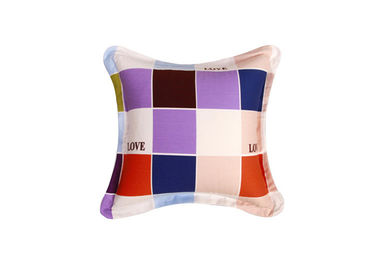 La schiuma decorativa domestica di memoria del cuscino del cotone indietro attenua per il sofà, letto