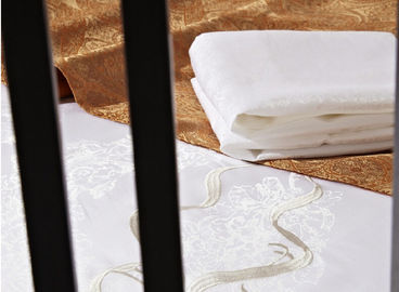 Biancheria da letto dell'albergo di lusso della bandiera del letto di Tencel elegante per 4/5 hotel delle stelle