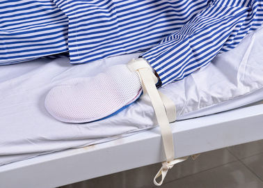 Guanto mezzo medico della mano paziente ad alto rischio di sanità con la cinghia del fermo